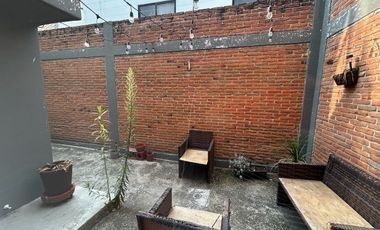 Casa amueblada en renta 3 recámaras en fraccionamiento, zona Angelópolis.