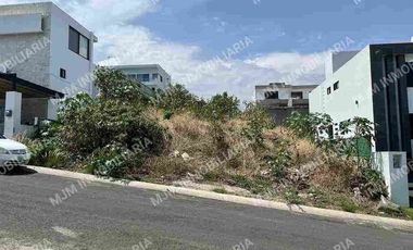 TERRENO AFGANISTAN MAGNIFICO TERRENO EN LOMAS DE COCOYOC