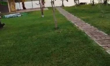 CASA DE CAMPO AMPLIO TERRENO FRENTE AL RIO TUXPAN.