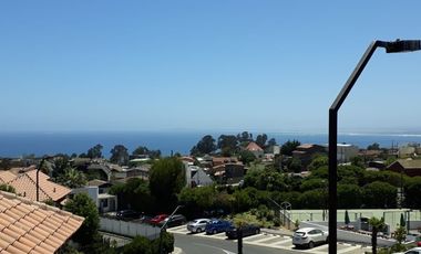 Arriendo Impecable casa en Condominio con Vista al Mar, Concón