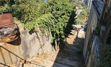 Vende Casa  Antigua Barrio Residencial Cerro Esperanza