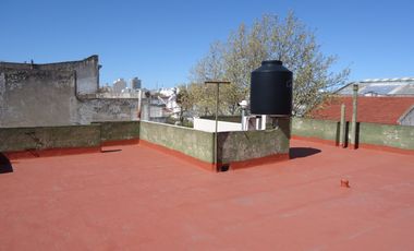 Olazabal y 9 de Julio. Venta en Bloque , Local + casa 3 amb con garage + depto 3 amb en planta alta