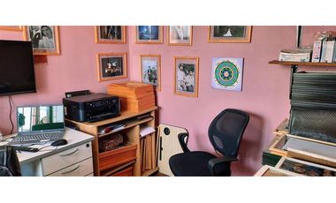 Oportunidad Casa En Venta De 6 Dorm. En San Joaquín
