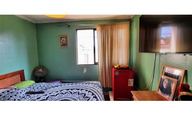 Oportunidad Casa En Venta De 6 Dorm. En San Joaquín