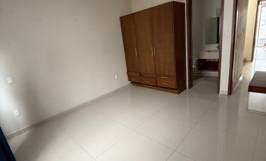 Casa en Venta – Valle Imperial, Coto 19 (Imperio Maya)