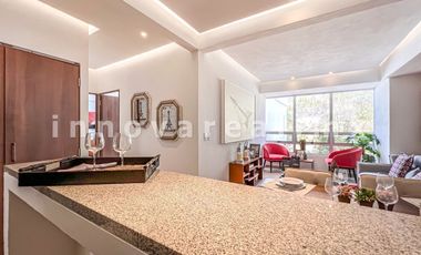 Triada en Lago Esmeralda