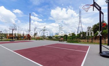 Triada en Lago Esmeralda