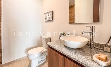 Triada en Lago Esmeralda