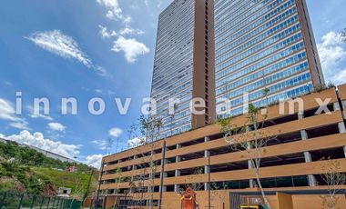 Triada en Lago Esmeralda