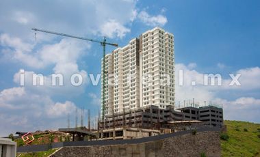 Sky View en Lago Esmeralda