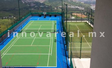 Sky View en Lago Esmeralda