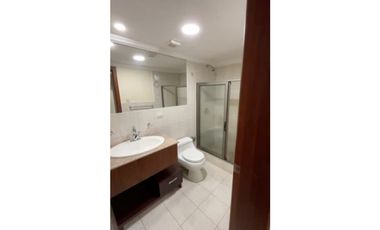 Venta Depatamento, Cuenca, Condominio Jardines del Sol, 163 m²