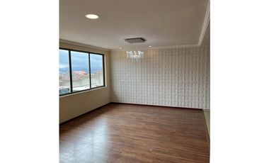 Venta Depatamento, Cuenca, Condominio Jardines del Sol, 163 m²