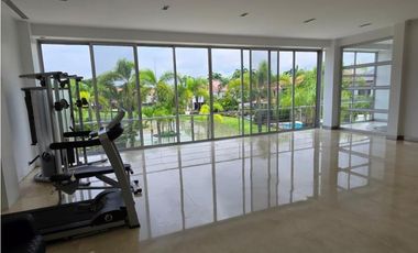 Samborondón, Casa en Venta, 844m2, 2 Habitaciones, gym, vista al lago