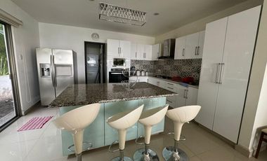 Casa en  Paraiso Country Club