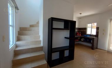 En Venta Linda Casa de 2Rec. Fracc. Real Bilbao
