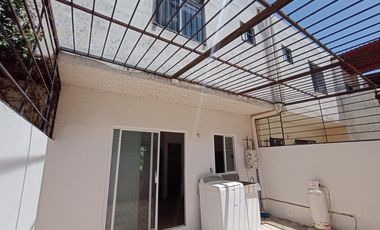 En Venta Linda Casa de 2Rec. Fracc. Real Bilbao