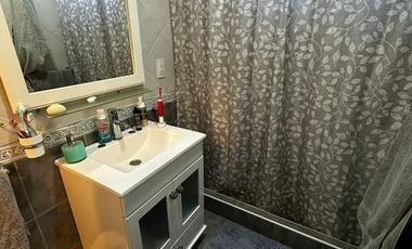**HERMOSA CASA Â¡APTO CREDITO! EN BARRIO CERRITO**