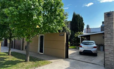 **HERMOSA CASA Â¡APTO CREDITO! EN BARRIO CERRITO**