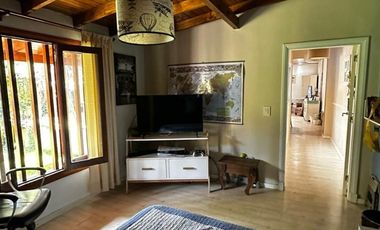 **HERMOSA CASA Â¡APTO CREDITO! EN BARRIO CERRITO**