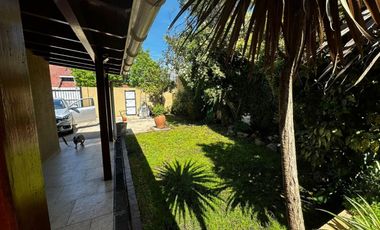 **HERMOSA CASA Â¡APTO CREDITO! EN BARRIO CERRITO**