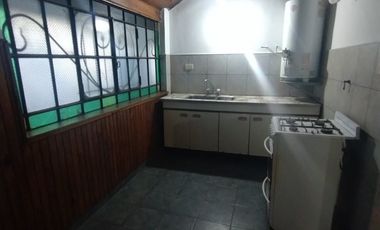 Hermoso PH 1er piso por escalera de 4 ambientes
