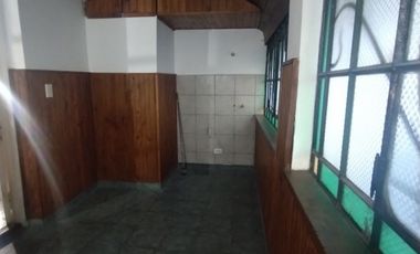 Hermoso PH 1er piso por escalera de 4 ambientes