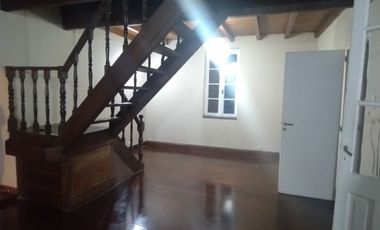 Hermoso PH 1er piso por escalera de 4 ambientes