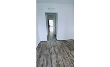 av. Larrazabal al 400