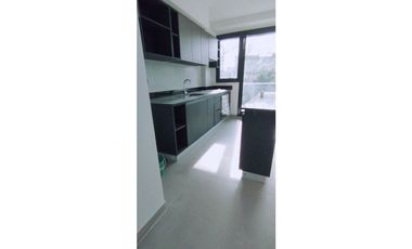 av. Larrazabal al 400