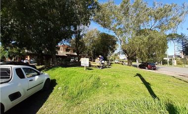 Lote en Sierras De Los Padres. Zona Comercial Alta. Ideal Desarrollo.