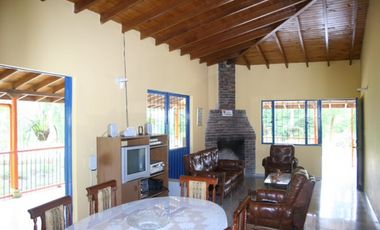 Finca con casa para venta de 3.2 hectáreas en Silvania Cundinamarca