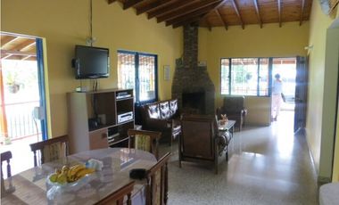 Finca con casa para venta de 3.2 hectáreas en Silvania Cundinamarca