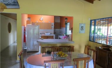 Finca con casa para venta de 3.2 hectáreas en Silvania Cundinamarca