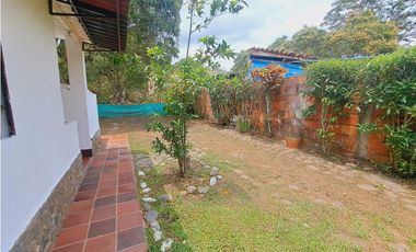 Maat Arrienda Casa Campestre -Villeta $ 980.000