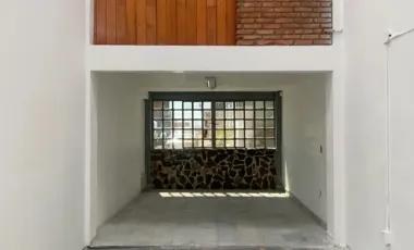 Renta de Bodega en Magdalena Chichicaspa