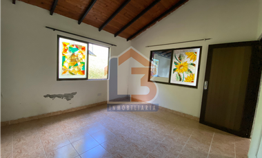 SE ARRIENDA CASA CAMPESTRE EN CALARCA QUINDO