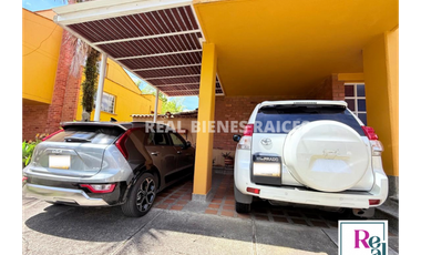 Hermosa casa en unidad cerrada – Sector El Tambo