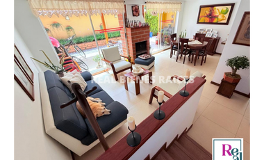 Hermosa casa en unidad cerrada – Sector El Tambo