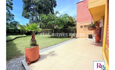 Hermosa casa en unidad cerrada – Sector El Tambo