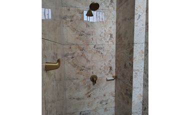 SE VENDE CASA DOS PISOS URB. PORTAL ALMERIA ZONA NORTE DE MONTERIA