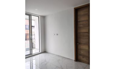 SE VENDE CASA DOS PISOS URB. PORTAL ALMERIA ZONA NORTE DE MONTERIA