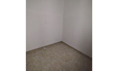 CASA EN ITAGUI SAN PIO PRIMER PISO