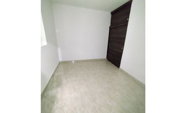 CASA EN ITAGUI SAN PIO PRIMER PISO