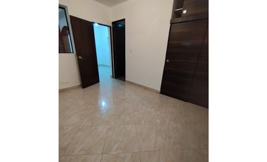 CASA EN ITAGUI SAN PIO PRIMER PISO