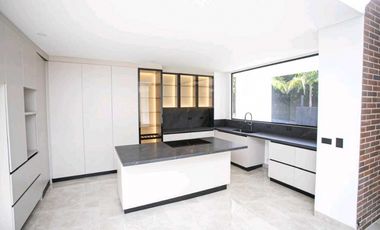 Casa Campestre En Arriendo, Las Palmas - Medellín