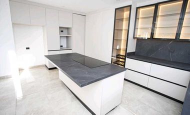 Casa Campestre En Arriendo, Las Palmas - Medellín