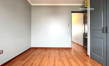 COQUIMBO VENTA CASA  4D 3B REMODELADA DOS PISOS