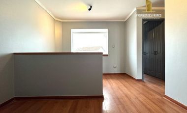 COQUIMBO VENTA CASA  4D 3B REMODELADA DOS PISOS