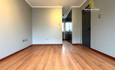 COQUIMBO VENTA CASA  4D 3B REMODELADA DOS PISOS